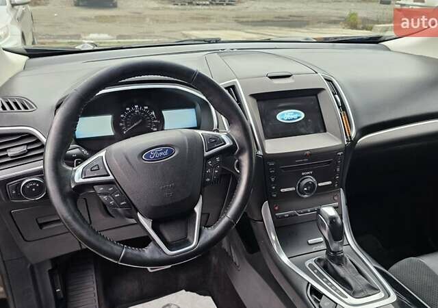 Чорний Форд Едж, об'ємом двигуна 2.7 л та пробігом 198 тис. км за 16000 $, фото 5 на Automoto.ua