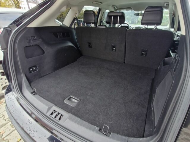 Черный Форд Эдж, объемом двигателя 2 л и пробегом 173 тыс. км за 16300 $, фото 15 на Automoto.ua