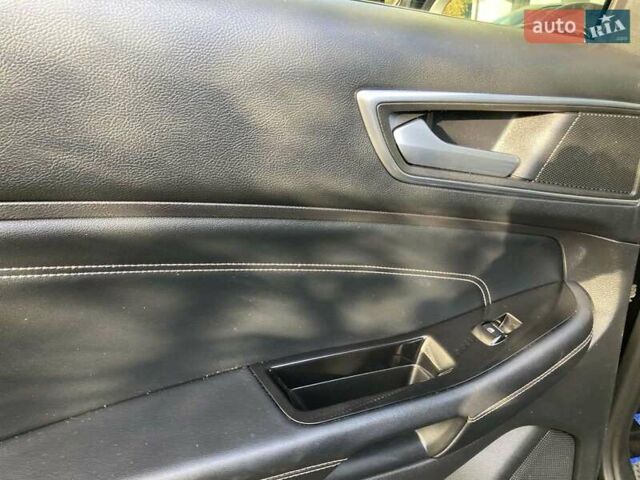 Черный Форд Эдж, объемом двигателя 2 л и пробегом 232 тыс. км за 14500 $, фото 46 на Automoto.ua