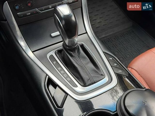 Чорний Форд Едж, об'ємом двигуна 2 л та пробігом 180 тис. км за 19900 $, фото 31 на Automoto.ua