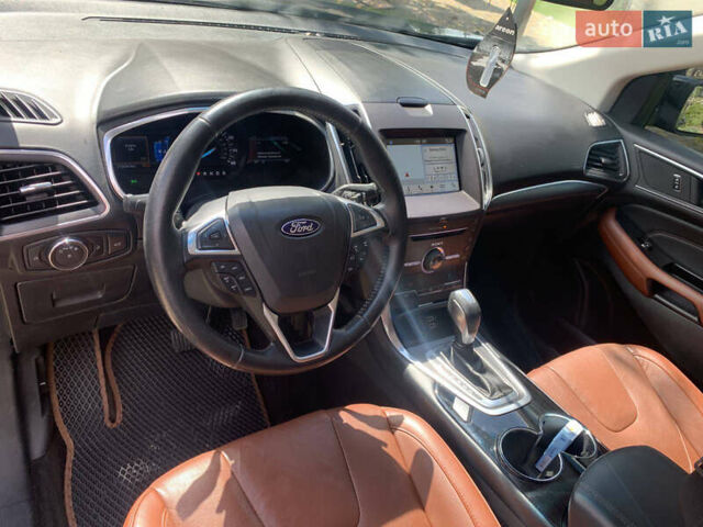 Черный Форд Эдж, объемом двигателя 3.5 л и пробегом 173 тыс. км за 22700 $, фото 9 на Automoto.ua