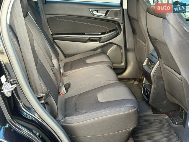 Чорний Форд Едж, об'ємом двигуна 2 л та пробігом 131 тис. км за 20480 $, фото 17 на Automoto.ua