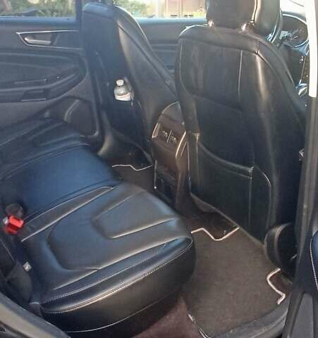 Черный Форд Эдж, объемом двигателя 2 л и пробегом 231 тыс. км за 17800 $, фото 3 на Automoto.ua