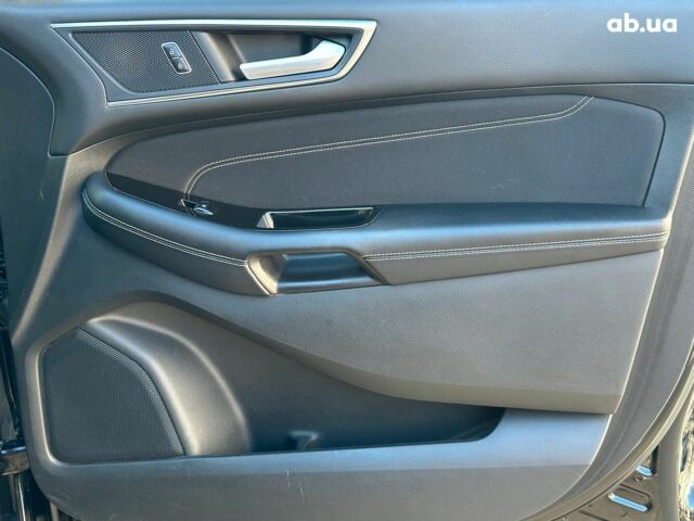 Чорний Форд Едж, об'ємом двигуна 2 л та пробігом 131 тис. км за 20480 $, фото 24 на Automoto.ua