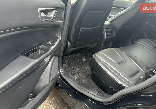 Черный Форд Эдж, объемом двигателя 2 л и пробегом 51 тыс. км за 15000 $, фото 27 на Automoto.ua