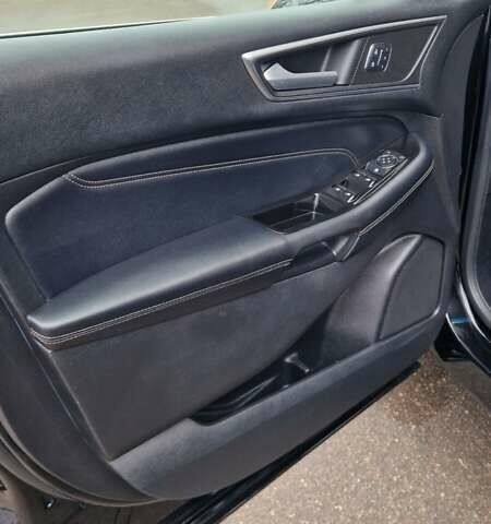 Черный Форд Эдж, объемом двигателя 2 л и пробегом 211 тыс. км за 14800 $, фото 17 на Automoto.ua