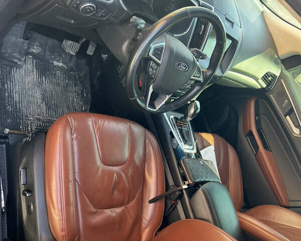 Черный Форд Эдж, объемом двигателя 2 л и пробегом 170 тыс. км за 22000 $, фото 7 на Automoto.ua