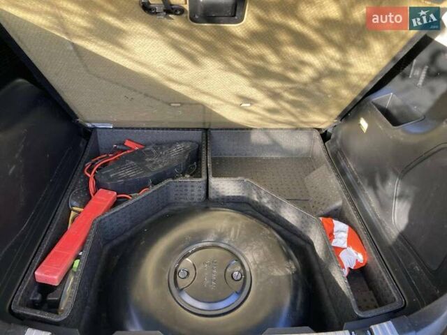 Черный Форд Эдж, объемом двигателя 2 л и пробегом 232 тыс. км за 14500 $, фото 49 на Automoto.ua