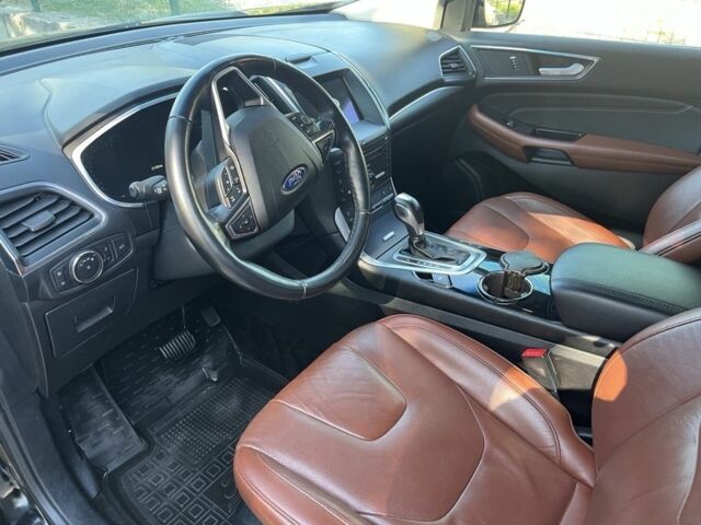 Чорний Форд Едж, об'ємом двигуна 2 л та пробігом 250 тис. км за 15900 $, фото 4 на Automoto.ua