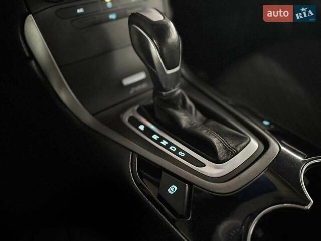 Чорний Форд Едж, об'ємом двигуна 2 л та пробігом 186 тис. км за 13200 $, фото 29 на Automoto.ua