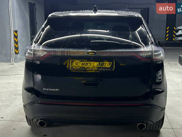 Черный Форд Эдж, объемом двигателя 2 л и пробегом 75 тыс. км за 13800 $, фото 4 на Automoto.ua