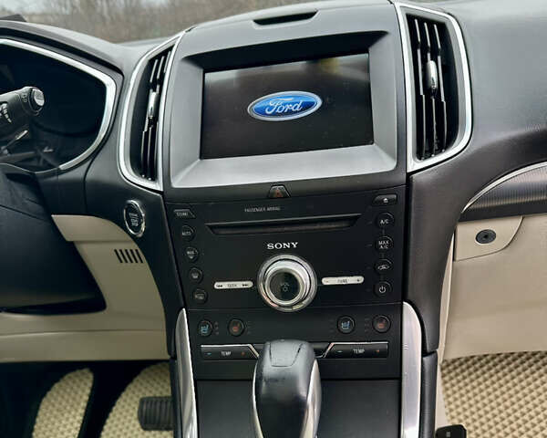 Черный Форд Эдж, объемом двигателя 2 л и пробегом 180 тыс. км за 13999 $, фото 32 на Automoto.ua