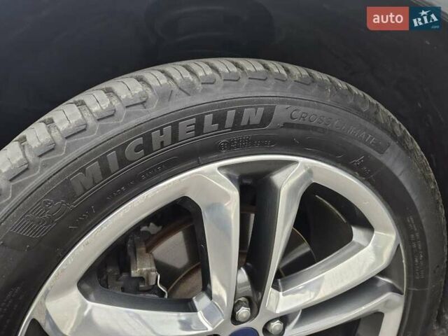 Чорний Форд Едж, об'ємом двигуна 2 л та пробігом 146 тис. км за 17999 $, фото 13 на Automoto.ua