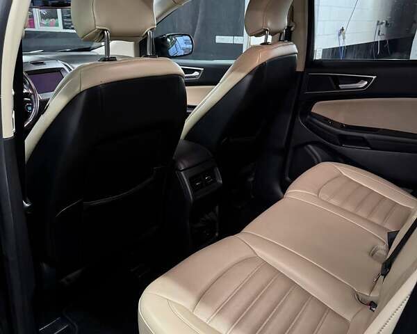 Черный Форд Эдж, объемом двигателя 3.5 л и пробегом 140 тыс. км за 17500 $, фото 12 на Automoto.ua