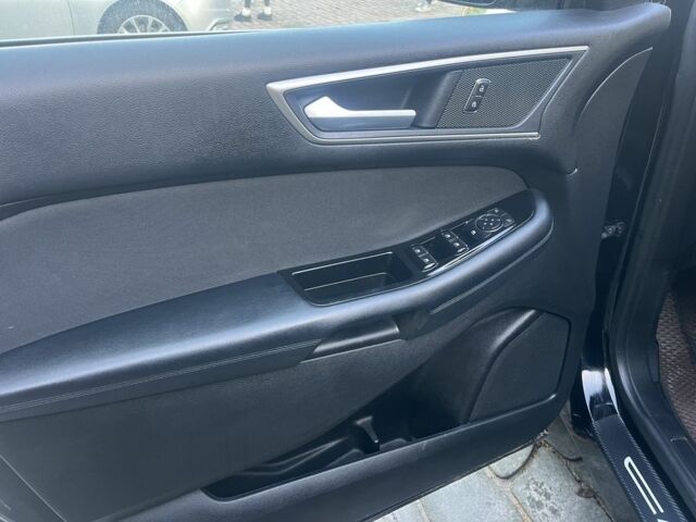 Черный Форд Эдж, объемом двигателя 2 л и пробегом 76 тыс. км за 18200 $, фото 10 на Automoto.ua