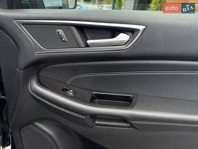 Чорний Форд Едж, об'ємом двигуна 2 л та пробігом 179 тис. км за 16500 $, фото 48 на Automoto.ua