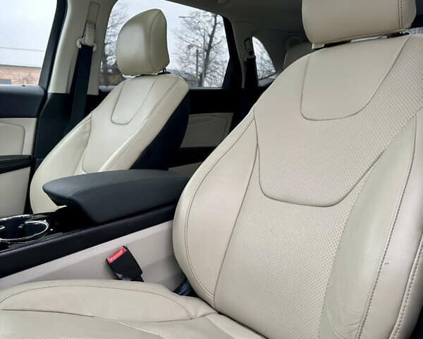 Черный Форд Эдж, объемом двигателя 2 л и пробегом 180 тыс. км за 13999 $, фото 48 на Automoto.ua