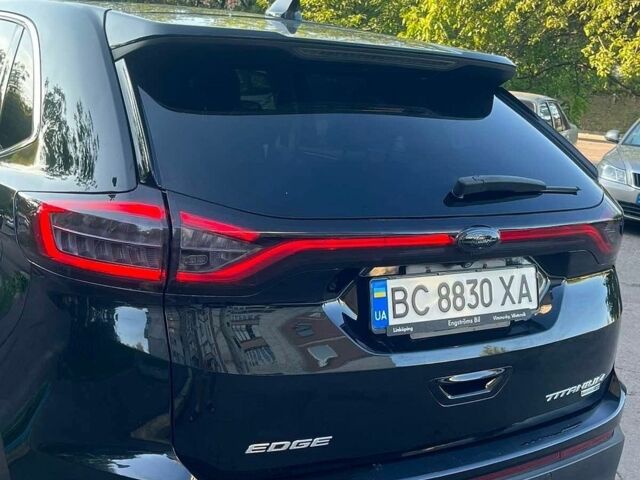 Чорний Форд Едж, об'ємом двигуна 2 л та пробігом 189 тис. км за 13900 $, фото 2 на Automoto.ua