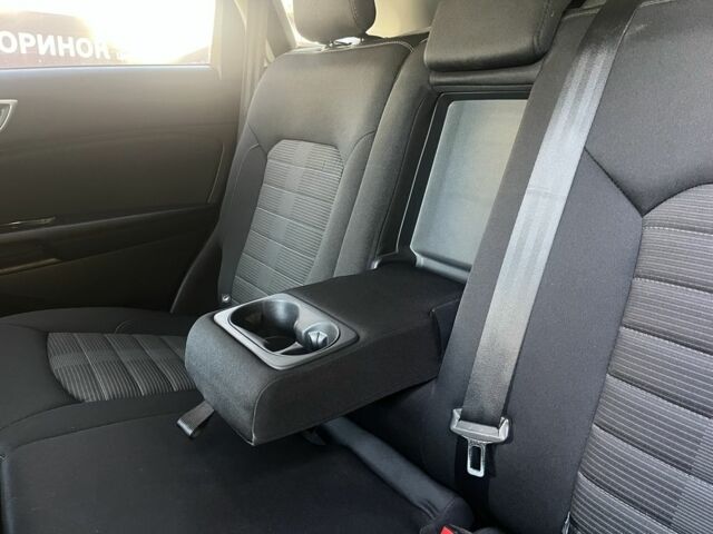 Черный Форд Эдж, объемом двигателя 2 л и пробегом 76 тыс. км за 18200 $, фото 19 на Automoto.ua