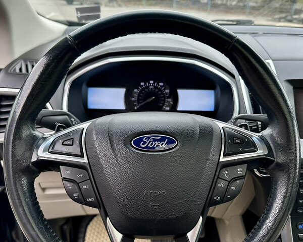 Черный Форд Эдж, объемом двигателя 2 л и пробегом 180 тыс. км за 13999 $, фото 37 на Automoto.ua