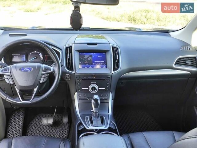 Черный Форд Эдж, объемом двигателя 3.5 л и пробегом 170 тыс. км за 17300 $, фото 4 на Automoto.ua