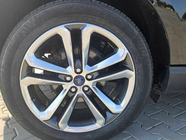 Чорний Форд Едж, об'ємом двигуна 2 л та пробігом 106 тис. км за 9700 $, фото 4 на Automoto.ua