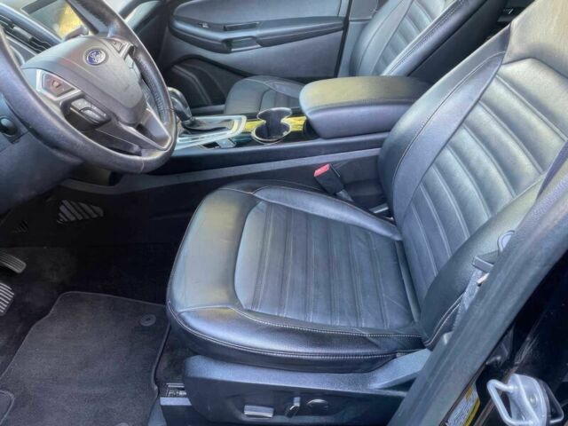 Чорний Форд Едж, об'ємом двигуна 2 л та пробігом 68 тис. км за 14450 $, фото 6 на Automoto.ua