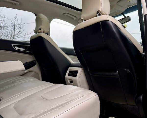 Черный Форд Эдж, объемом двигателя 2 л и пробегом 180 тыс. км за 13999 $, фото 22 на Automoto.ua