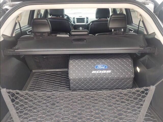 Чорний Форд Едж, об'ємом двигуна 2 л та пробігом 139 тис. км за 15900 $, фото 16 на Automoto.ua