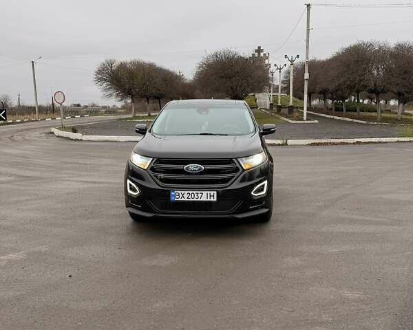 Черный Форд Эдж, объемом двигателя 2 л и пробегом 133 тыс. км за 21300 $, фото 3 на Automoto.ua