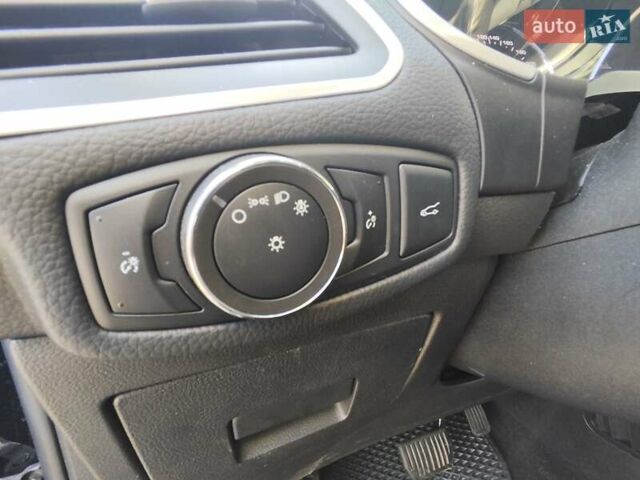 Черный Форд Эдж, объемом двигателя 3.5 л и пробегом 170 тыс. км за 17300 $, фото 12 на Automoto.ua
