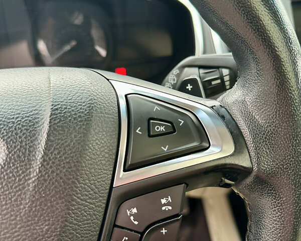 Черный Форд Эдж, объемом двигателя 2 л и пробегом 180 тыс. км за 13999 $, фото 40 на Automoto.ua