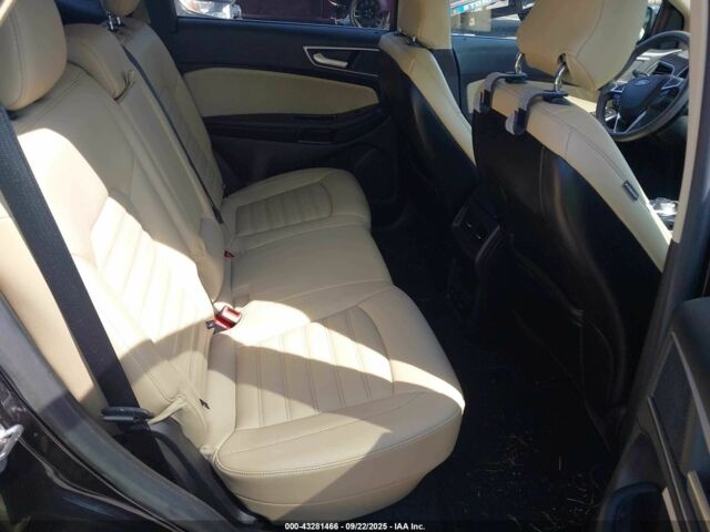 Черный Форд Эдж, объемом двигателя 2 л и пробегом 114 тыс. км за 10800 $, фото 7 на Automoto.ua