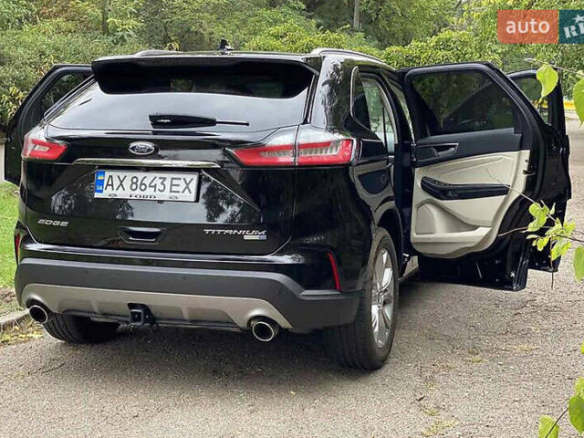 Чорний Форд Едж, об'ємом двигуна 2 л та пробігом 91 тис. км за 16899 $, фото 17 на Automoto.ua