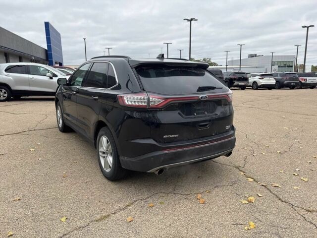 Черный Форд Эдж, объемом двигателя 2 л и пробегом 31 тыс. км за 3400 $, фото 3 на Automoto.ua