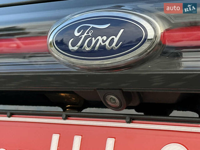 Черный Форд Эдж, объемом двигателя 2 л и пробегом 150 тыс. км за 15950 $, фото 25 на Automoto.ua