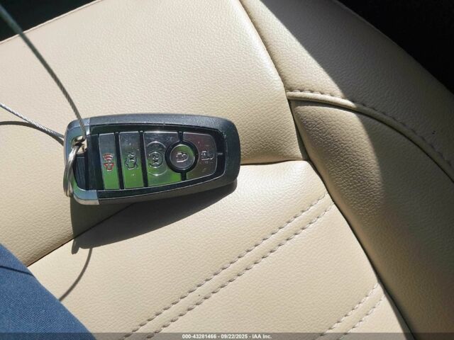 Черный Форд Эдж, объемом двигателя 2 л и пробегом 114 тыс. км за 10800 $, фото 10 на Automoto.ua