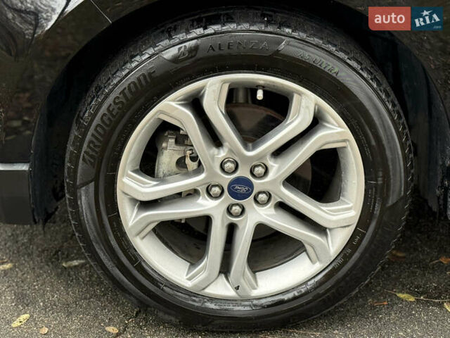 Черный Форд Эдж, объемом двигателя 2 л и пробегом 168 тыс. км за 14700 $, фото 5 на Automoto.ua