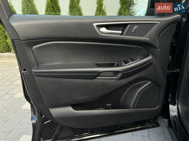 Черный Форд Эдж, объемом двигателя 2 л и пробегом 150 тыс. км за 15950 $, фото 34 на Automoto.ua