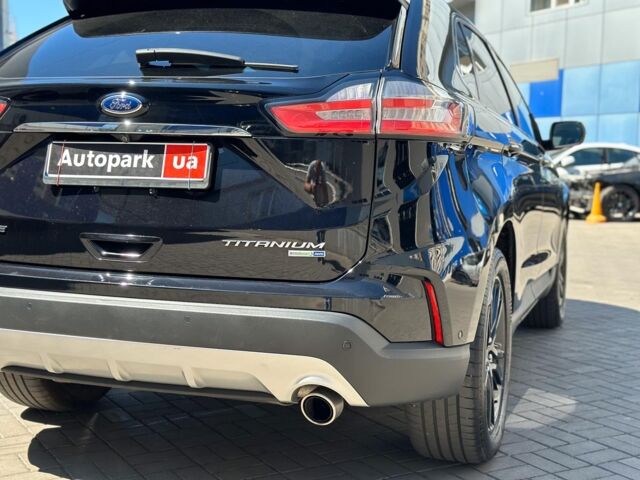 Чорний Форд Едж, об'ємом двигуна 2 л та пробігом 60 тис. км за 21490 $, фото 13 на Automoto.ua