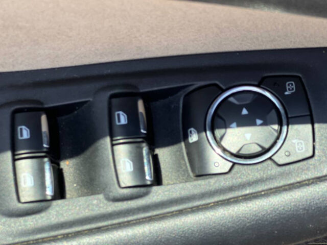 Черный Форд Эдж, объемом двигателя 2 л и пробегом 106 тыс. км за 16700 $, фото 9 на Automoto.ua