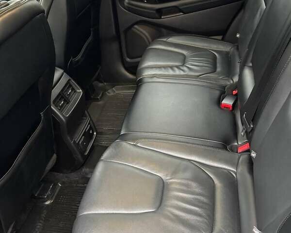 Черный Форд Эдж, объемом двигателя 2 л и пробегом 131 тыс. км за 18000 $, фото 12 на Automoto.ua