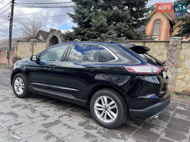 Черный Форд Эдж, объемом двигателя 2 л и пробегом 172 тыс. км за 15300 $, фото 3 на Automoto.ua