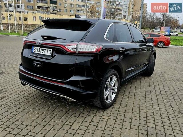 Черный Форд Эдж, объемом двигателя 2 л и пробегом 136 тыс. км за 19700 $, фото 4 на Automoto.ua