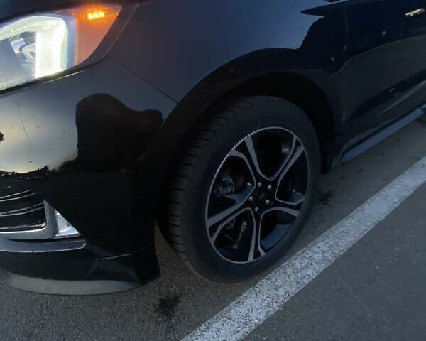 Черный Форд Эдж, объемом двигателя 2.72 л и пробегом 71 тыс. км за 23900 $, фото 1 на Automoto.ua