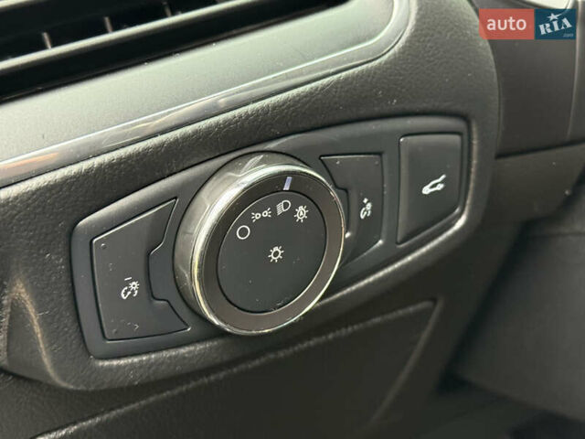 Черный Форд Эдж, объемом двигателя 2 л и пробегом 168 тыс. км за 14700 $, фото 30 на Automoto.ua