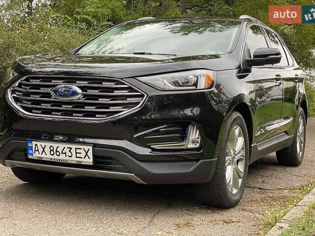 Чорний Форд Едж, об'ємом двигуна 2 л та пробігом 91 тис. км за 16899 $, фото 6 на Automoto.ua