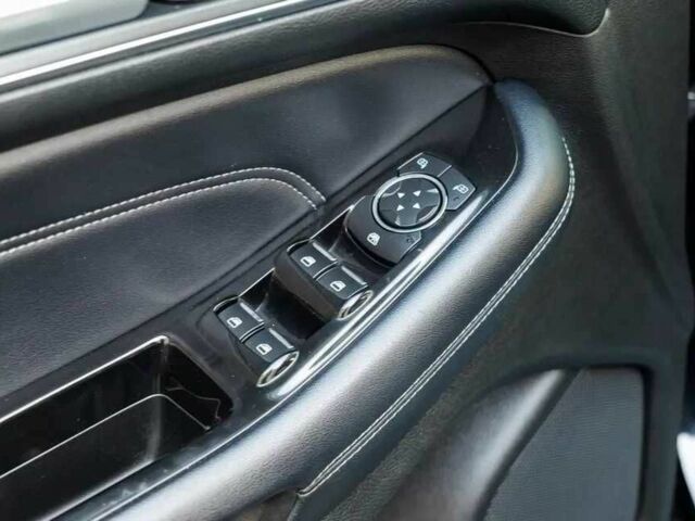 Форд Эдж 2018 в Львове на Automoto.ua Черный Форд Эдж, объемом двигателя 2.7 л и пробегом 48 тыс. км за 4200 $, фото 13 на Automoto.ua