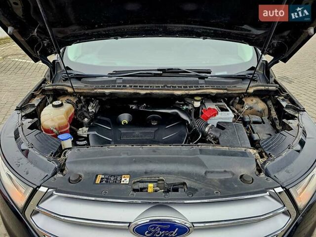 Черный Форд Эдж, объемом двигателя 2 л и пробегом 136 тыс. км за 19700 $, фото 10 на Automoto.ua