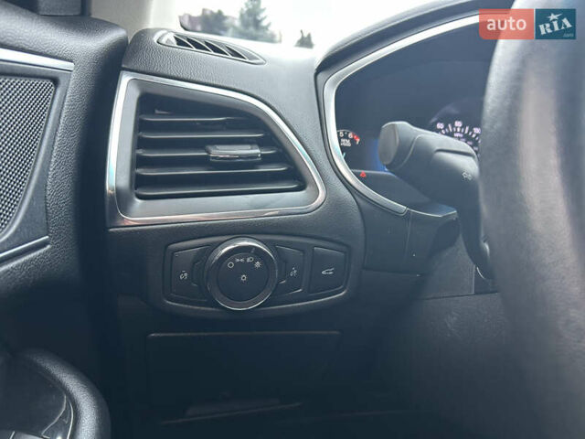 Черный Форд Эдж, объемом двигателя 3.5 л и пробегом 165 тыс. км за 17200 $, фото 32 на Automoto.ua